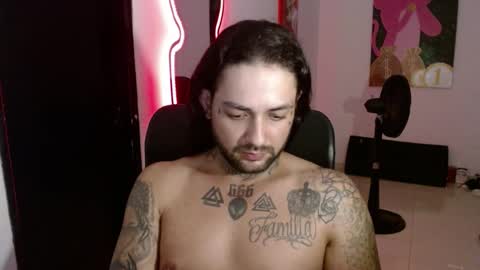Snapshot of nicolas_torres99 chatting on 3, 1, 2025 nicolas online show from 3, 1, 2025
