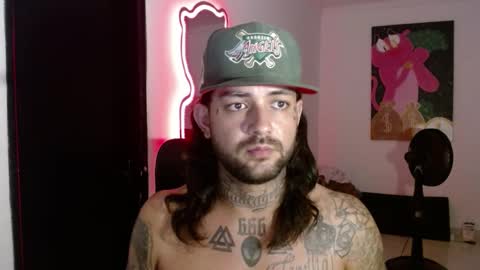 Snapshot of nicolas_torres99 chatting on 4, 1, 2025 nicolas online show from 4, 1, 2025