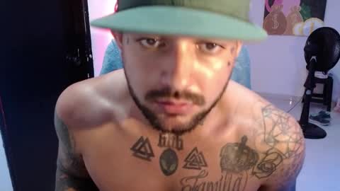 Snapshot of nicolas_torres99 chatting on 11, 1, 2025 nicolas online show from 11, 1, 2025