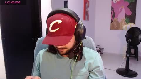 Snapshot of nicolas_torres99 chatting on 21, 1, 2025 nicolas online show from 21, 1, 2025