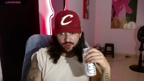 Snapshot of nicolas_torres99 chatting on 24, 1, 2025 nicolas online show from 24, 1, 2025
