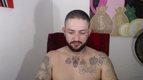 Snapshot of nicolas_torres99 chatting on 5, 2, 2025 nicolas online show from 5, 2, 2025