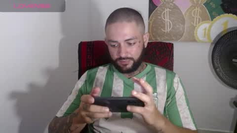 Snapshot of nicolas_torres99 chatting on 5, 3, 2025 nicolas online show from 5, 3, 2025