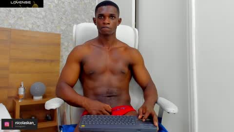 Nicolas online show from 15, 12, 2024