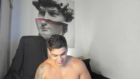 Snapshot of nicolasmuscle chatting on 5, 2, 2025 Andres online show from 5, 2, 2025