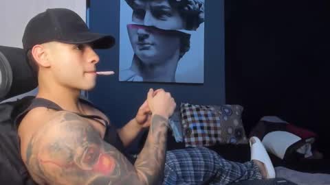 Snapshot of nicolasmuscle chatting on 15, 1, 2026 Andres online show from 15, 1, 2026