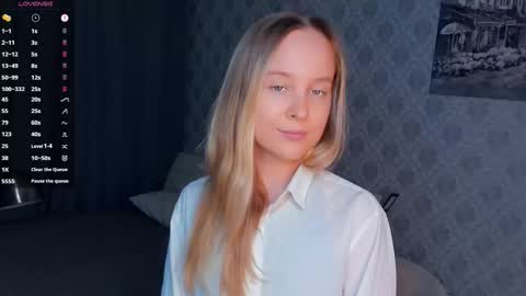 Nicoletta online show from 25, 9, 2025