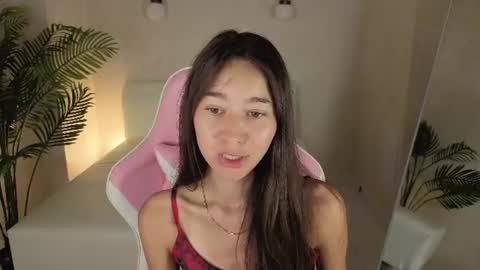 Nicole online show from 29, 6, 2026