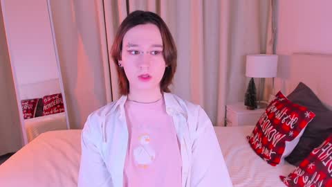 Nicole online show from 10, 1, 2025