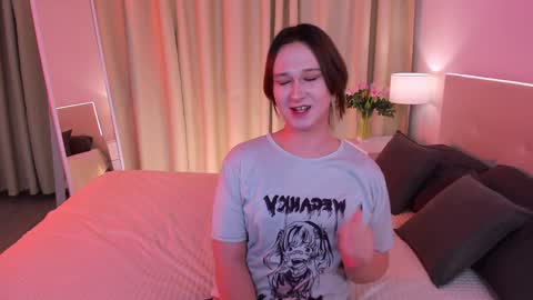 Nicole online show from 28, 1, 2025