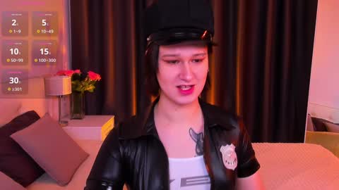 Nicole online show from 5, 2, 2025