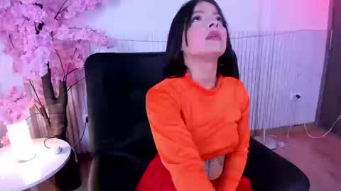 nicole_diaz7 online show from 21, 11, 2025