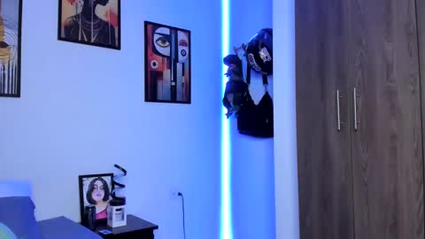 Snapshot of nicole_duran3095 chatting on 16, 1, 2025 Nick online show from 16, 1, 2025