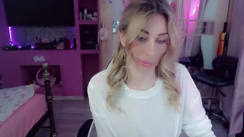 Nicole online show from 31, 5, 2026