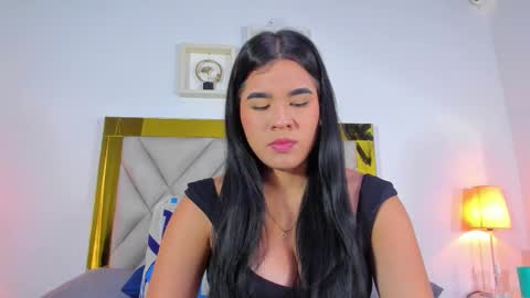 Snapshot of nicole_grace0 chatting on 12, 9, 2025 nicole_grace0 online show from 12, 9, 2025