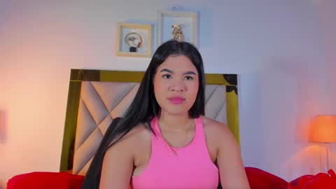 Snapshot of nicole_grace0 chatting on 24, 10, 2025 nicole_grace0 online show from 24, 10, 2025