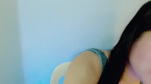 Snapshot of nicole_kiss01 chatting on 26, 2, 2025 nicole_kiss01 online show from 26, 2, 2025