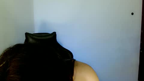 Snapshot of nicole_kiss01 chatting on 25, 10, 2025 nicole_kiss01 online show from 25, 10, 2025
