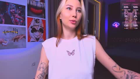 Nicole online show from 8, 3, 2025