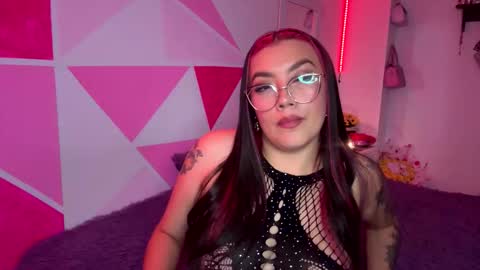 Snapshot of nicole_wc chatting on 25, 2, 2026 Nicole online show from 25, 2, 2026