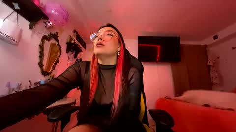 Nicole online show from 11, 6, 2026