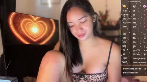 Snapshot of nicolecellini chatting on 19, 10, 2025 NICOLE online show from 19, 10, 2025