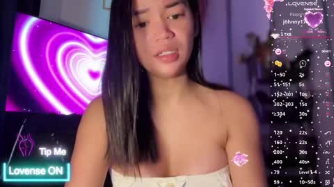 Snapshot of nicolecellini chatting on 22, 10, 2025 NICOLE online show from 22, 10, 2025