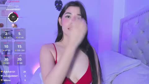 N I C O L E online show from 3, 3, 2025