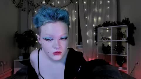 Nicole online show from 26, 12, 2024