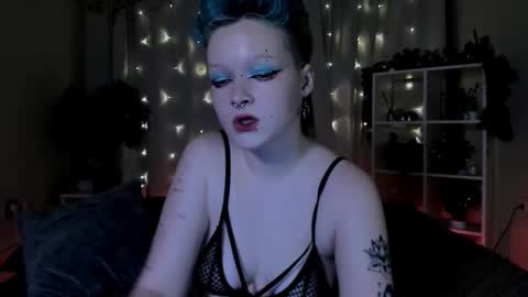 Nicole online show from 26, 12, 2024