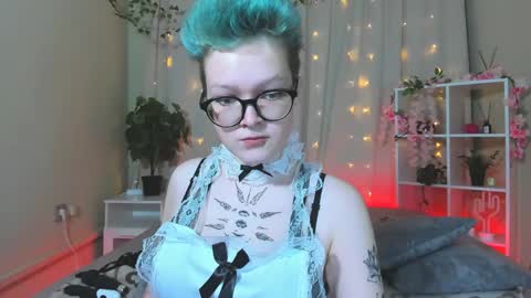 Nicole online show from 14, 1, 2025