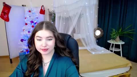 nicolefoxery online show from 10, 12, 2024