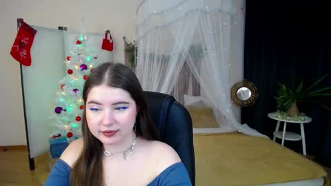 nicolefoxery online show from 17, 12, 2024
