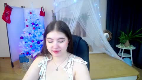 nicolefoxery online show from 31, 12, 2024