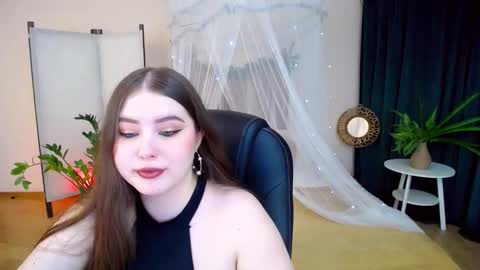 nicolefoxery online show from 28, 1, 2025