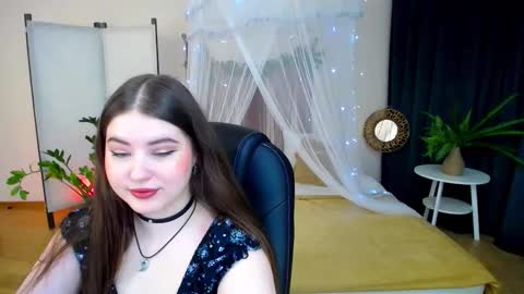 nicolefoxery online show from 6, 2, 2025