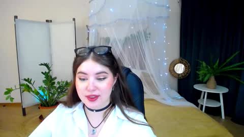 nicolefoxery online show from 7, 2, 2025