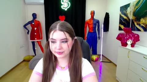 nicolefoxery online show from 16, 2, 2025
