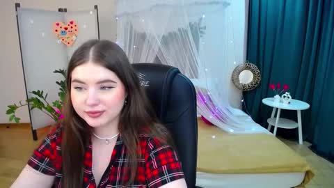 nicolefoxery online show from 22, 2, 2025