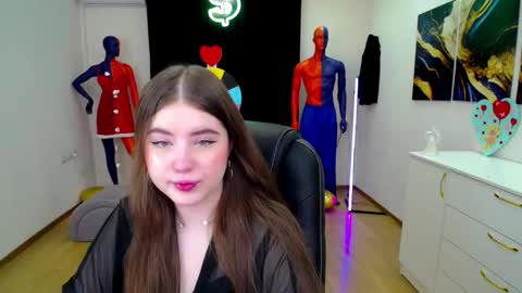 nicolefoxery online show from 23, 2, 2025