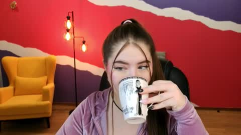 nicolefoxery online show from 18, 9, 2025