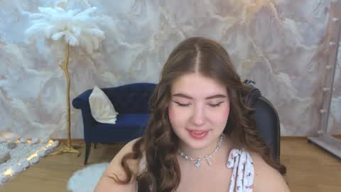 nicolefoxery online show from 23, 9, 2025