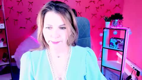 Snapshot of nicolehits chatting on 18, 3, 2026 nicolehits online show from 18, 3, 2026