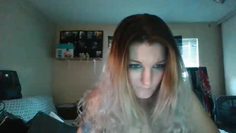 Snapshot of nicolelamm123 chatting on 12, 9, 2025 nicolelamm123 online show from 12, 9, 2025