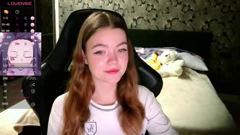 NicoleMeew online show from 28, 1, 2025
