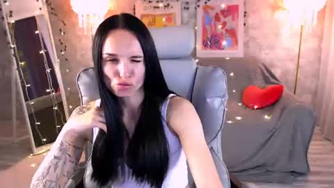 Nicole online show from 18, 6, 2026