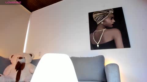 Snapshot of nicolle_ds chatting on 4, 3, 2025 Nicol online show from 4, 3, 2025