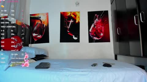 Snapshot of nicolle_hanks1 chatting on 12, 2, 2026 nicolle_hanks1 online show from 12, 2, 2026