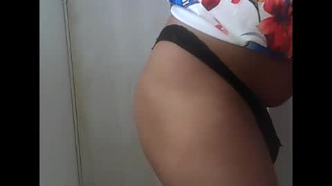 nicollediaz09 online show from 14, 12, 2025