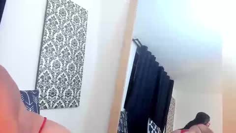 Snapshot of nicollelima chatting on 14, 2, 2025 Nicolle Lima online show from 14, 2, 2025